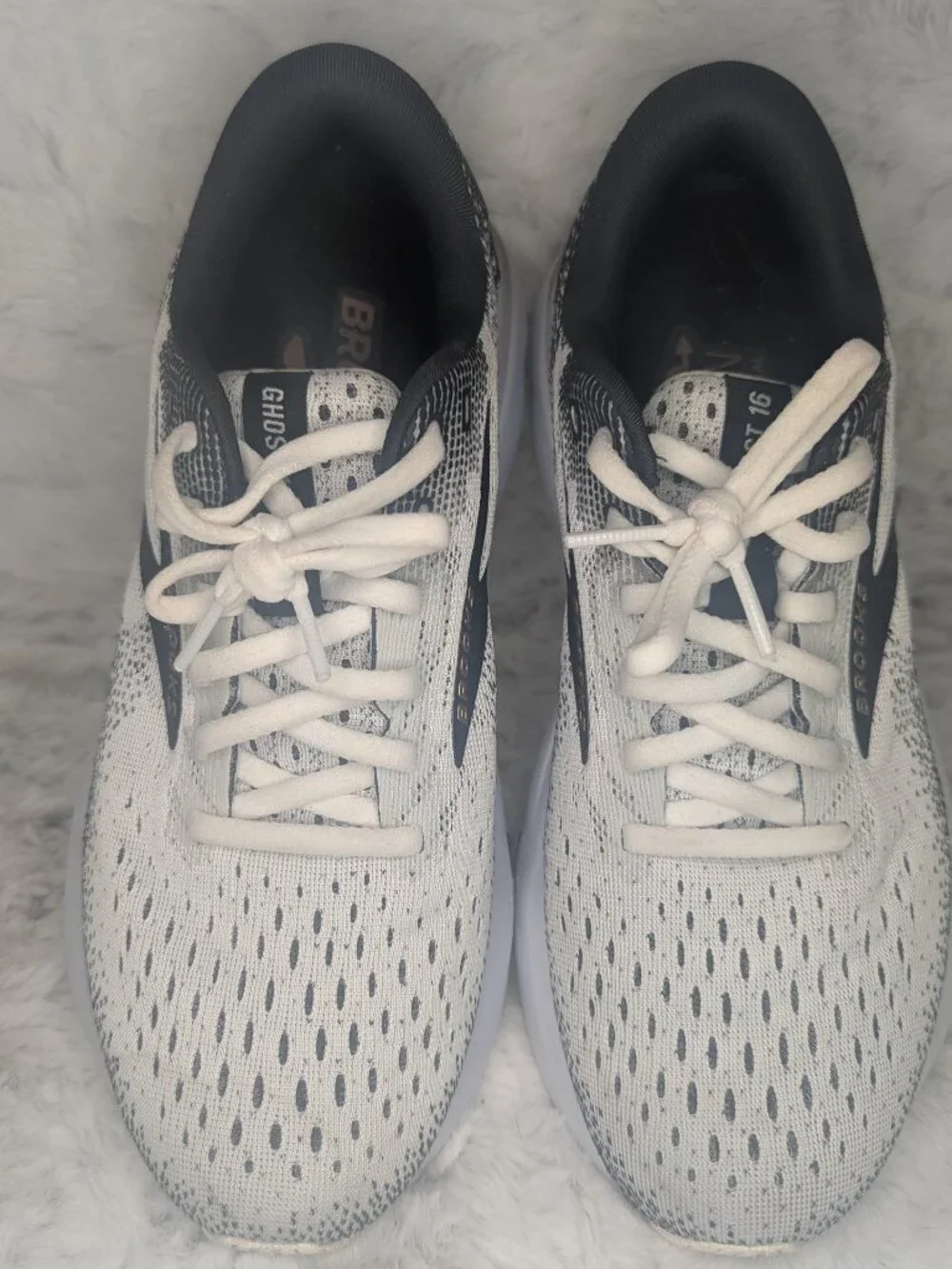 Brooks plenty outsole