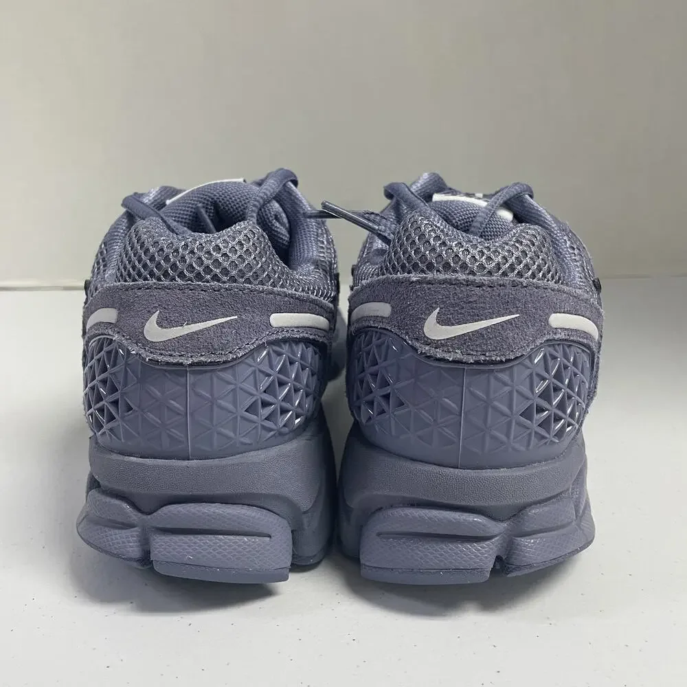 Nike Zoom Vomero 5 World Indigo Sanded Purple HQ0458 400 Size 7.5 Women Workout