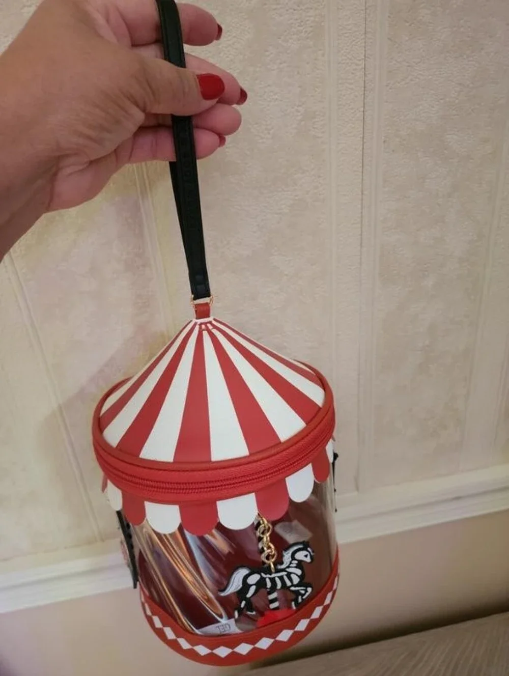 Bath & Body Works effort playful