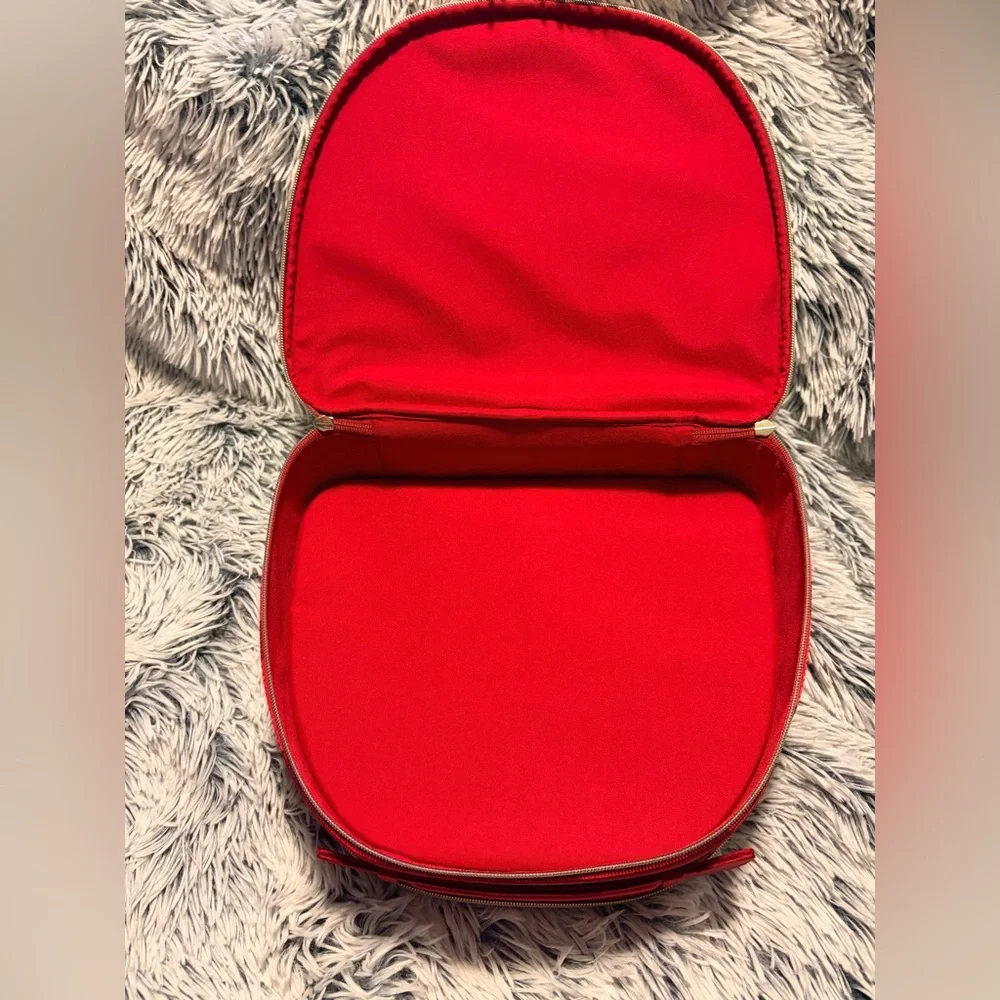 Estee Lauder empty case