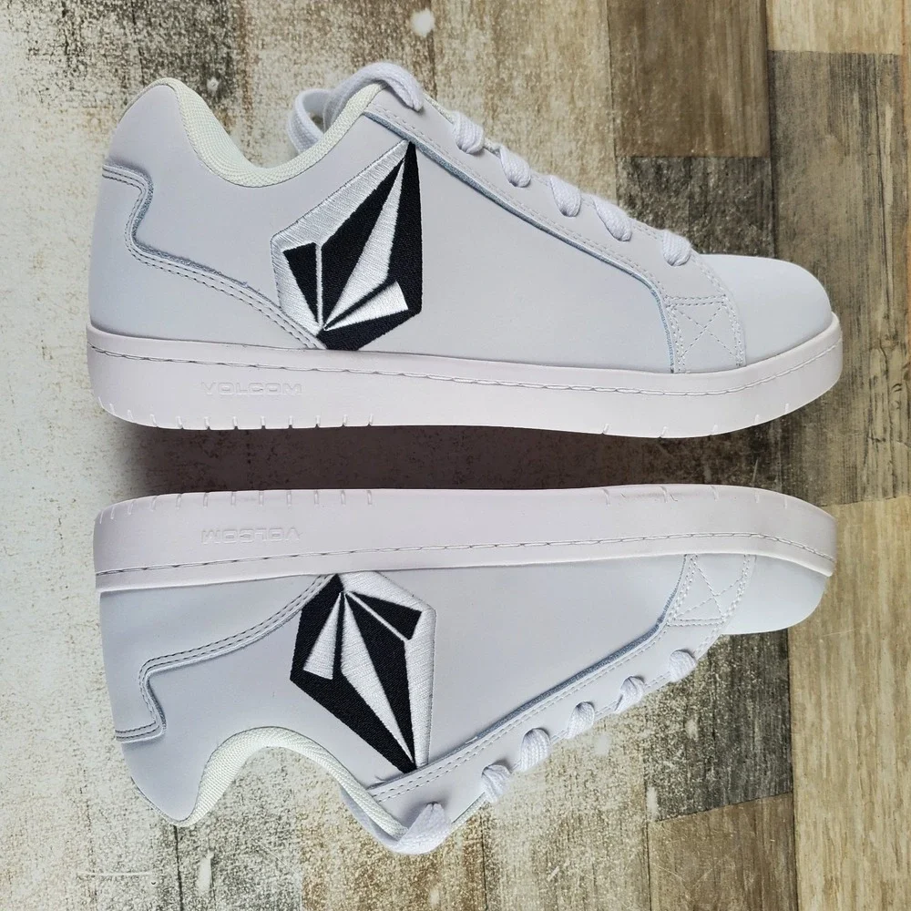Volcom Stone Womens Work Shoes Sz 11.5 M White Black Leather Comp Toe Lace Up