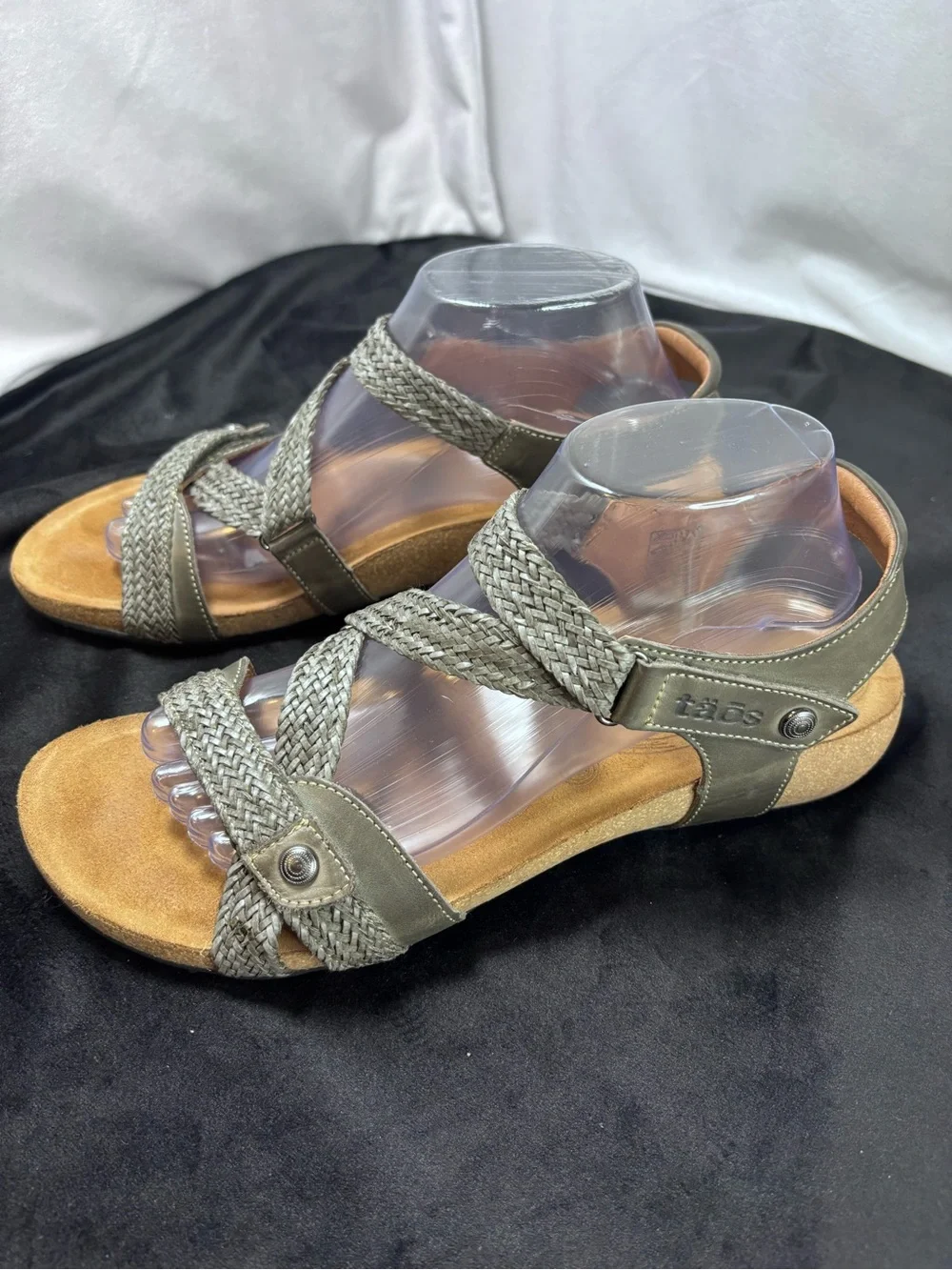 Taos Footwear step into
