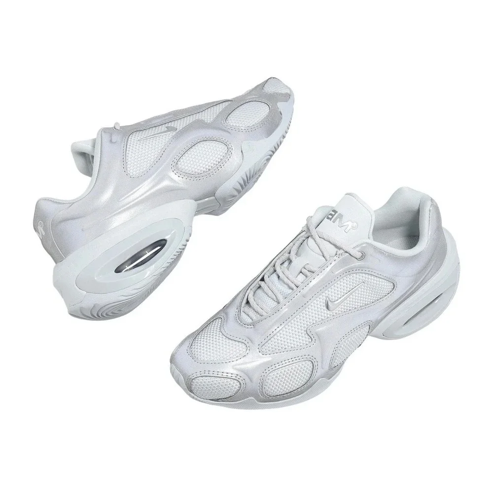 Nike Air Max Muse Sneakers Women Size 7 Silver Excellent Metallic Y2K Style