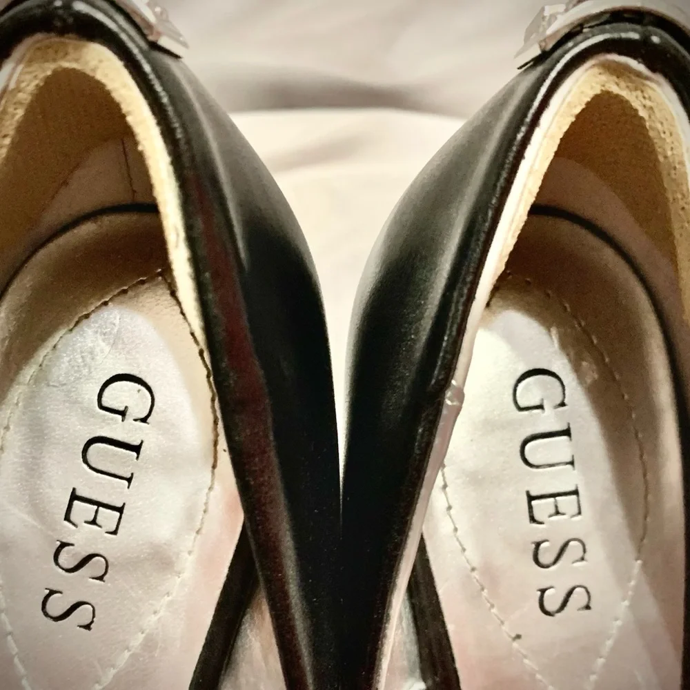 Guess sexy black