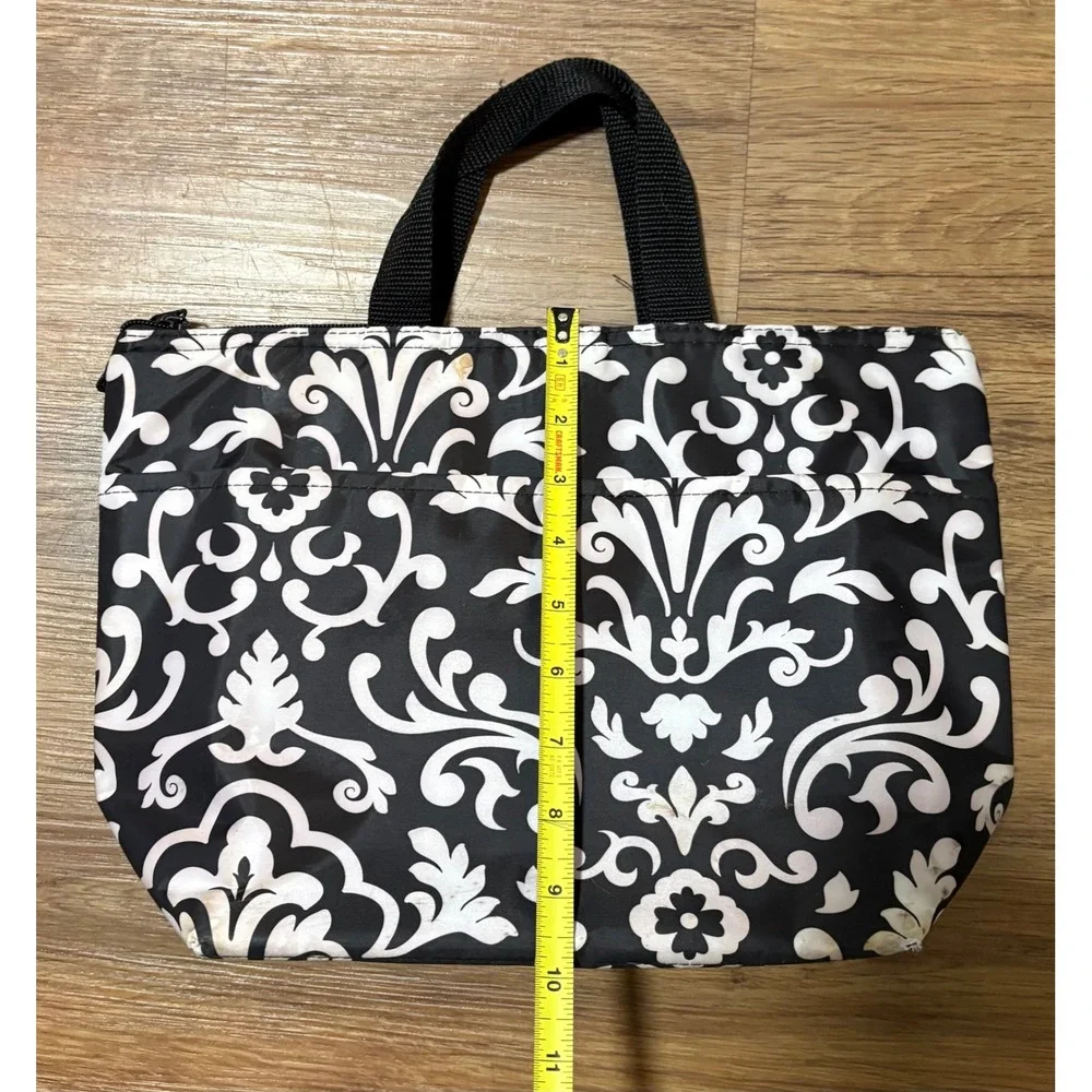 Thirty-One Thermal Tote Insulated Lunch Bag Black White Damask Print Pocket