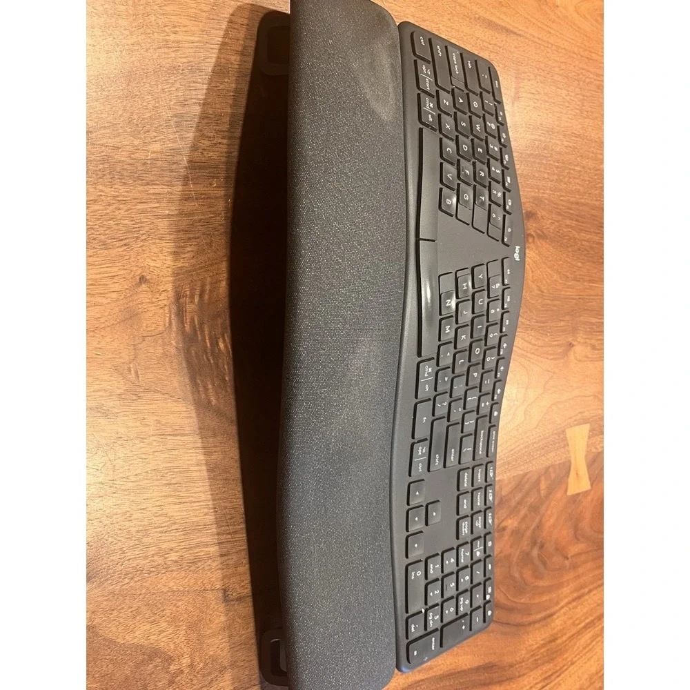 Logitech ERGO K860 Wireless Keyboard - Black
