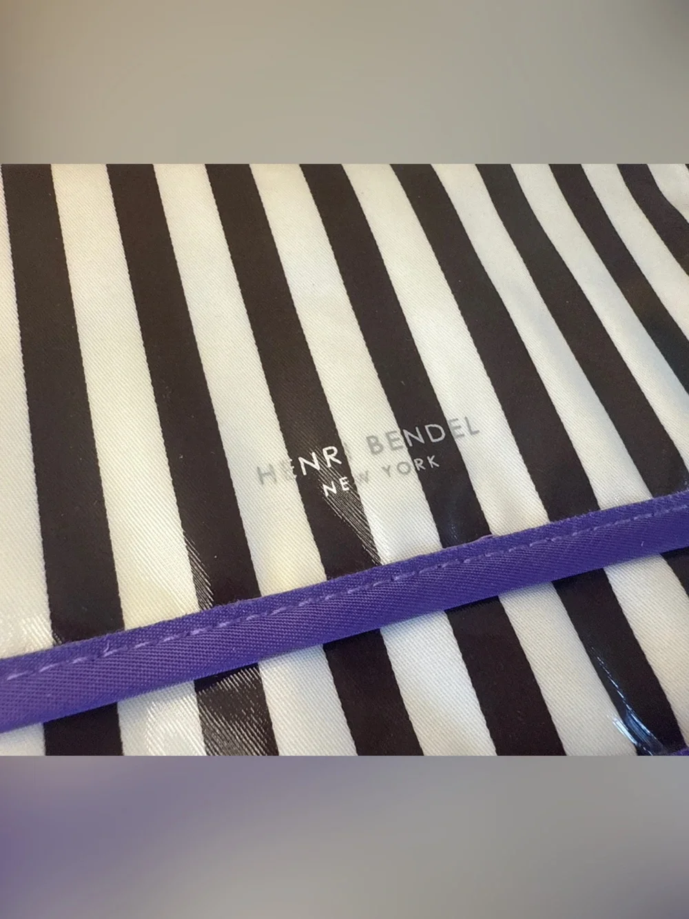 Henri Bendel Mini Flat Iron Case / Makeup Bag Pouch