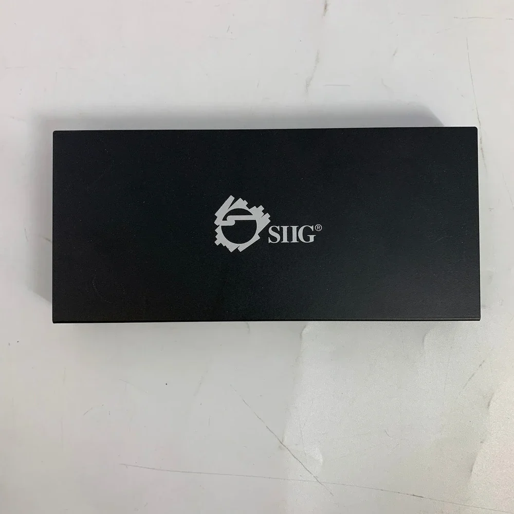 SIIG DisplayPort‎ 2Port KVM Switch CE KV0411 S1 Shares Display Between 2 Sources