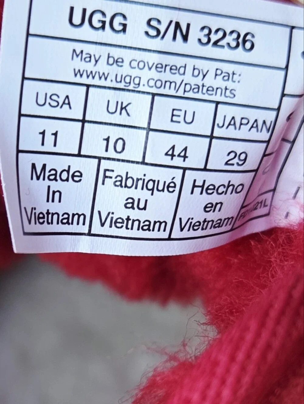 UGG neumel boots