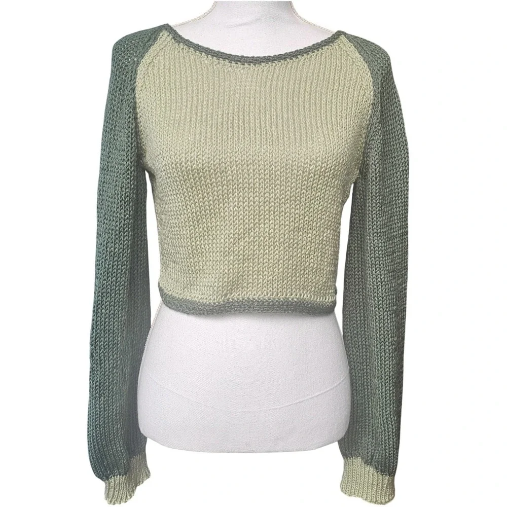 Handmade cropped knit