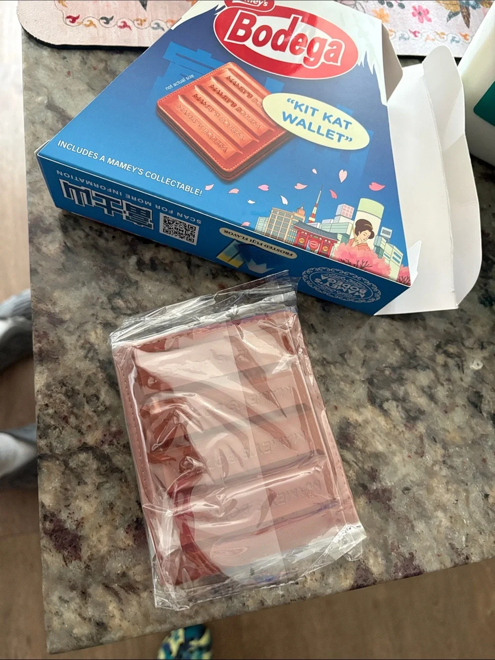 Mameys Bodega kit kat