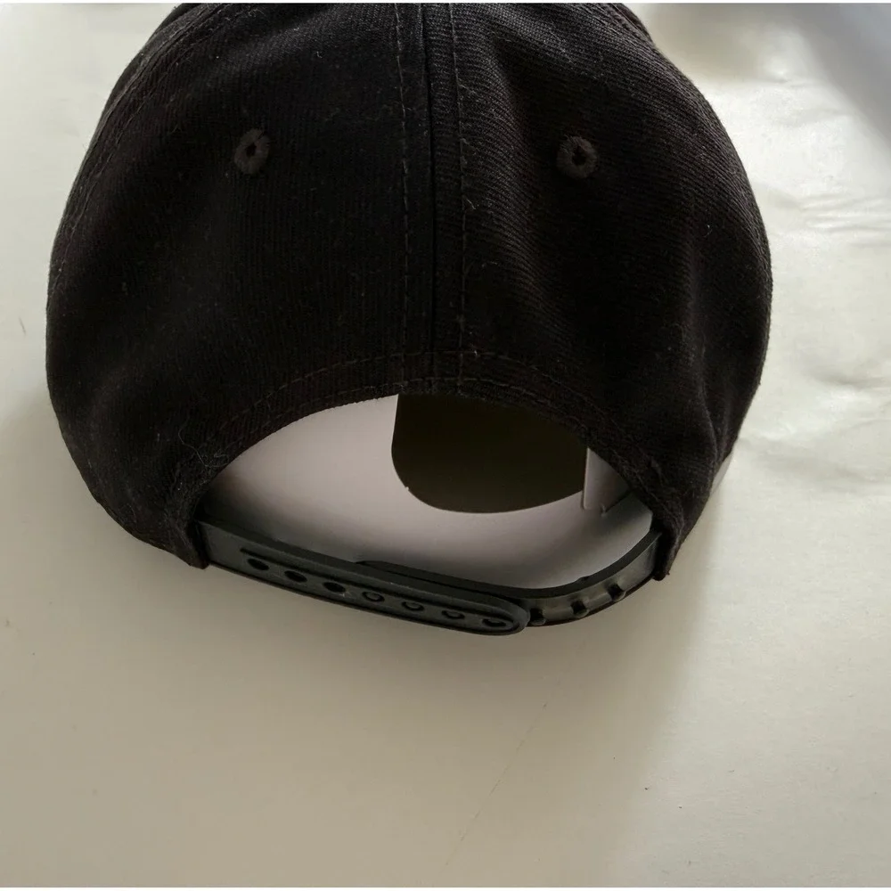 Nike kids black