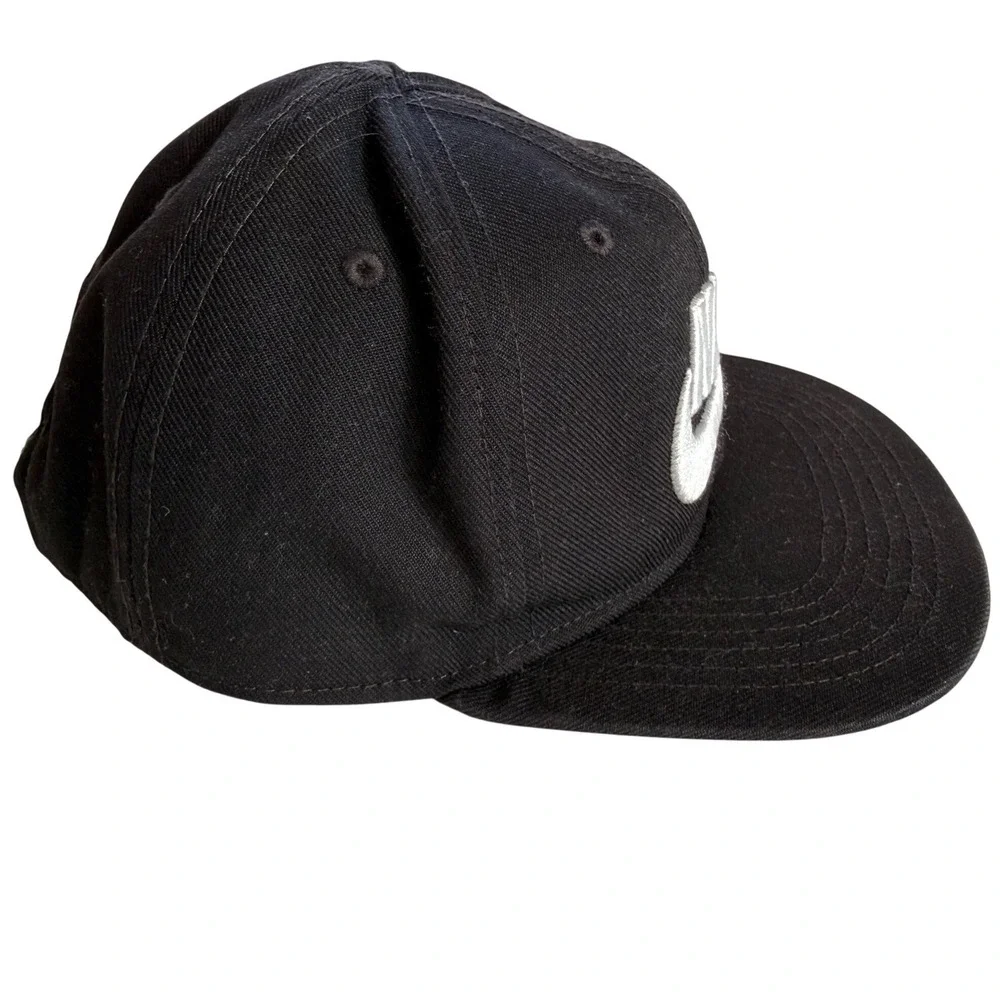 Nike kids black