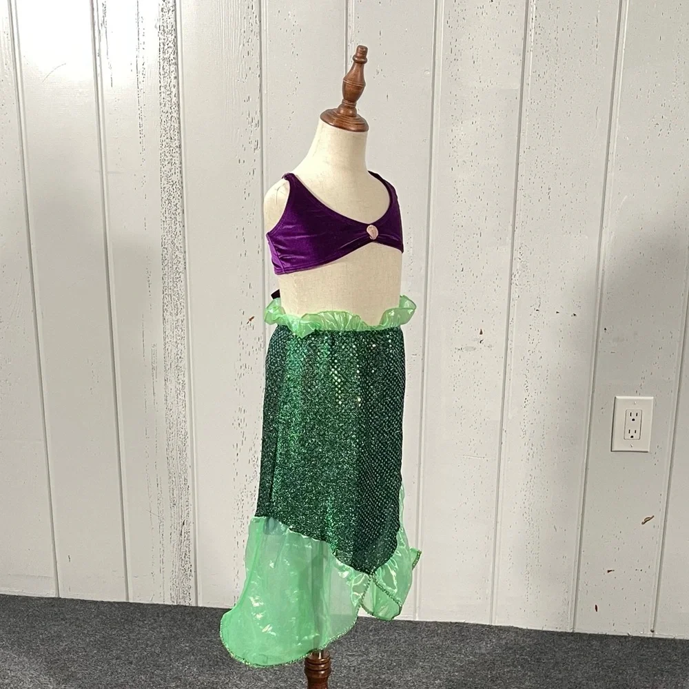N/A ariel little