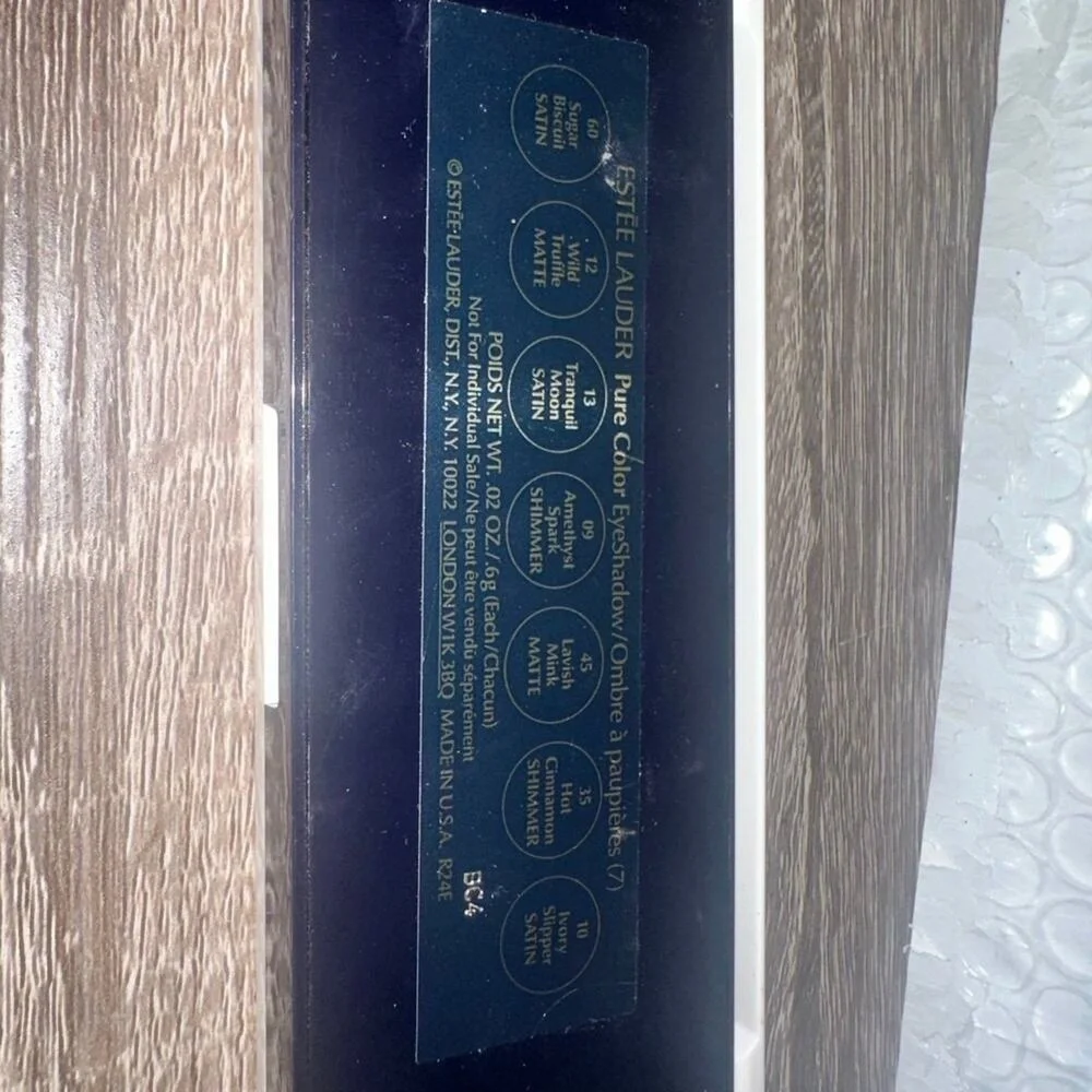 ESTEE LAUDER Lisa Perry Pure Color Eye Shadow Palette‎ 7 color