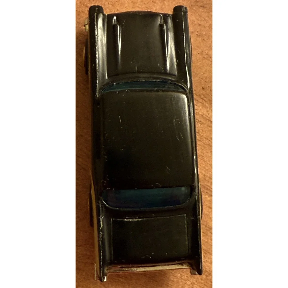 Vintage 1976 Hot‎ Wheels Black 1957 Chevy Chevrolet Hong Kong Gold Rims Car