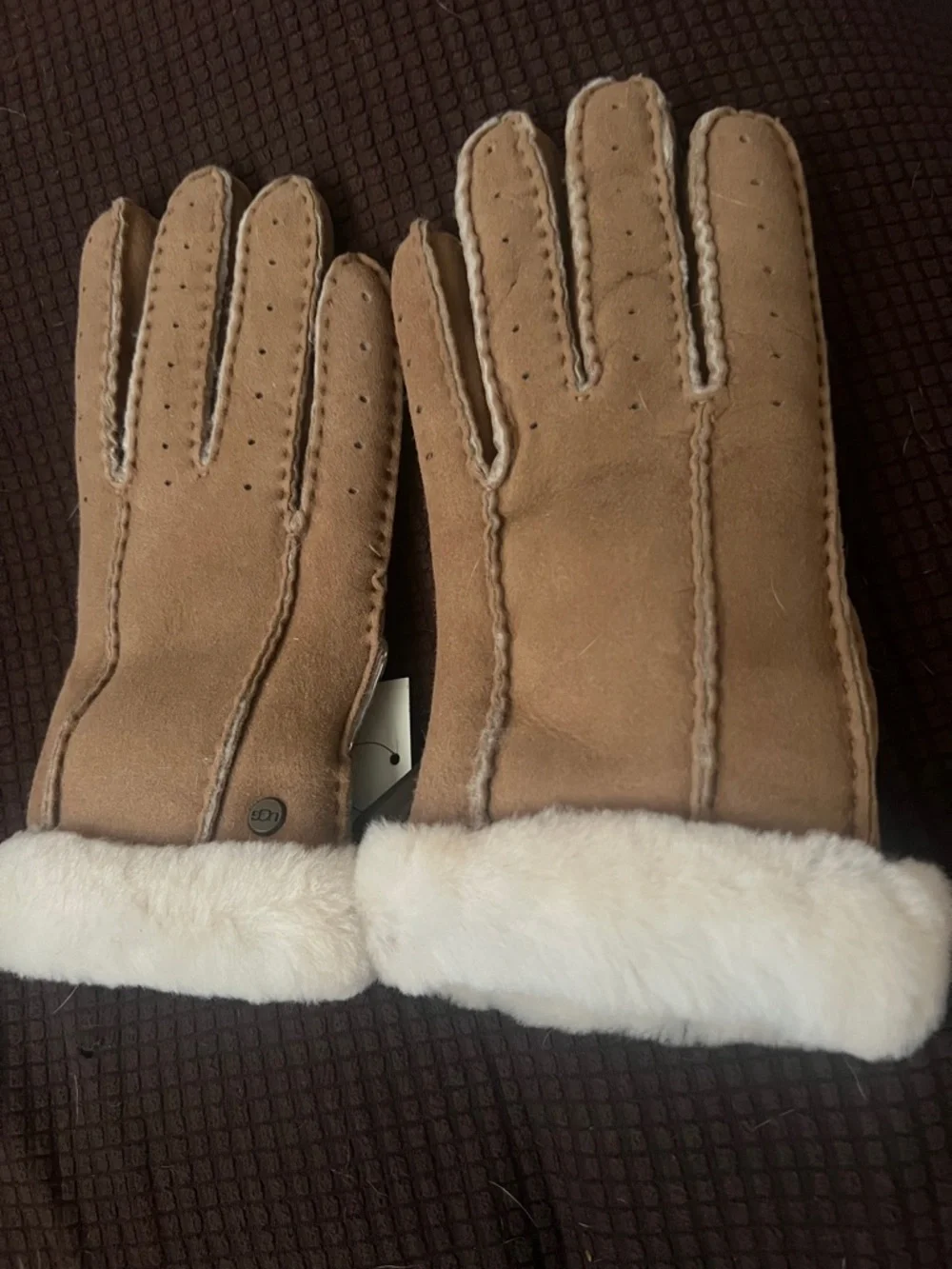 UGG suede gloves