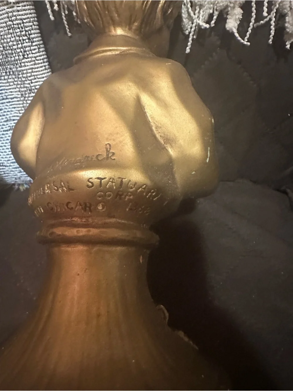 Universal elegant ceramic
