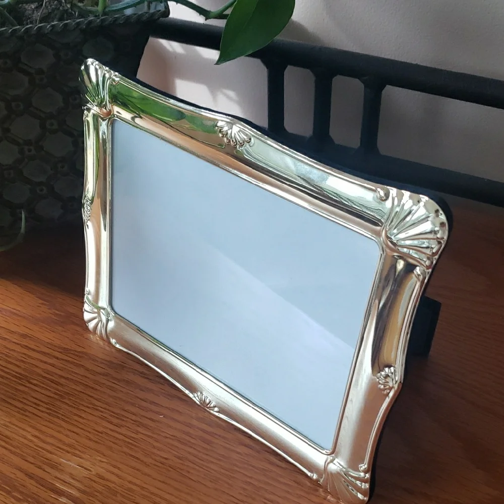 Vtg Elegant Gold Picture Frame- Holds 5x7 Photo