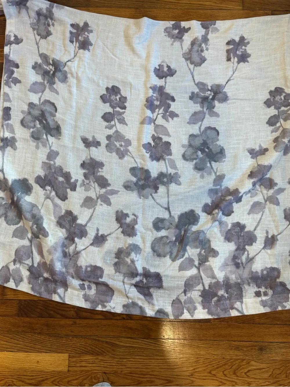 Set of five curtains