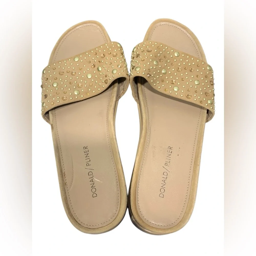 Donald J. Pliner‎ Cava Suede Studded Slide SZ 9