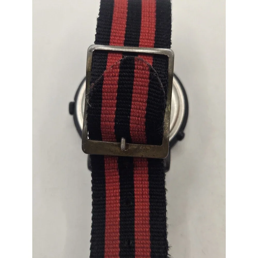 Timex Expedition Camper Indiglo 33mm Watch White Dial. Red-Black NATO strap.