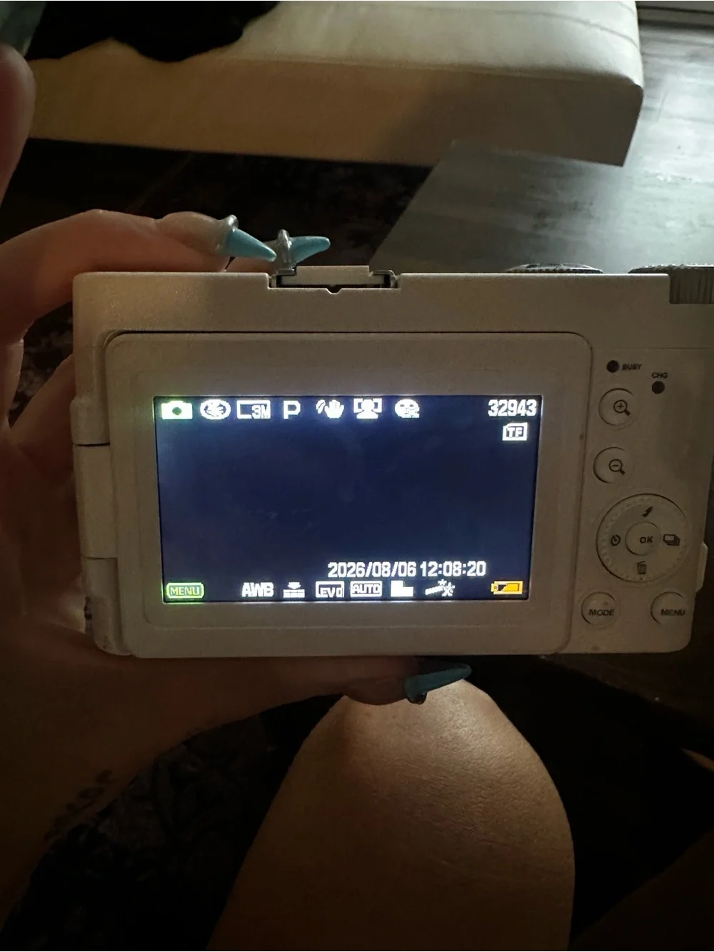 Amazon compact digital