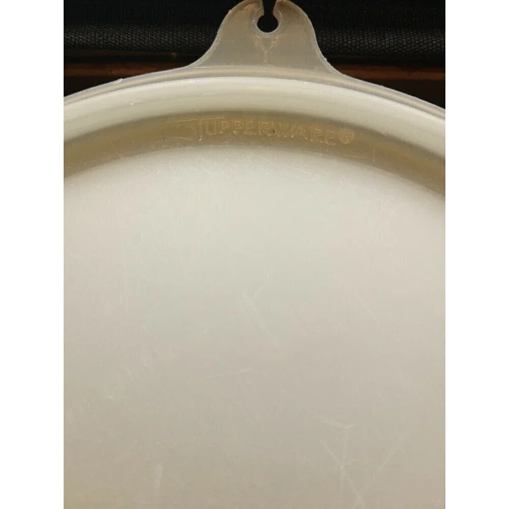Tupperware jadeite lettuce