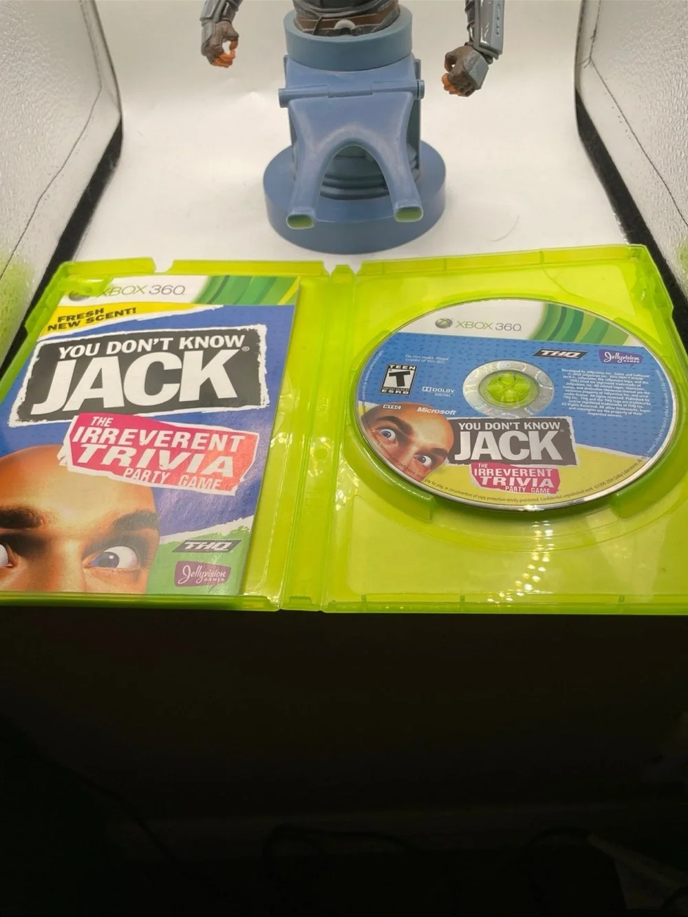 Microsoft Xbox 360 You Don't Know Jack - Blue & Lime Cover