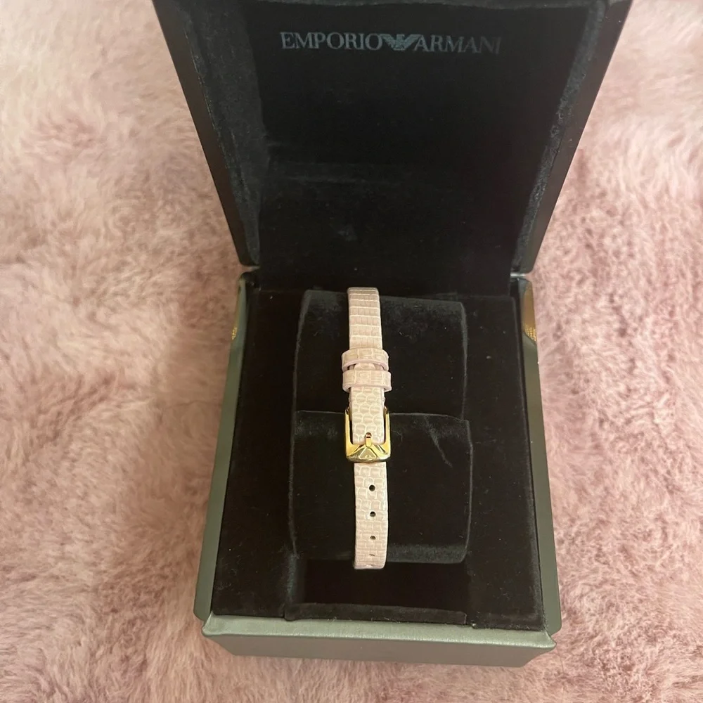 Emporio Armani reposhing this