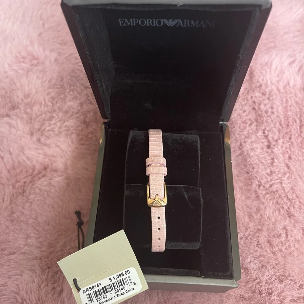 Emporio Armani reposhing this