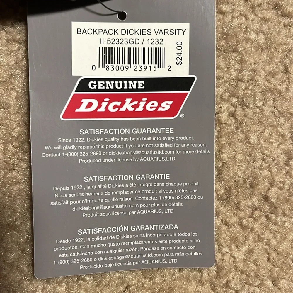 Dickies versatile plaid