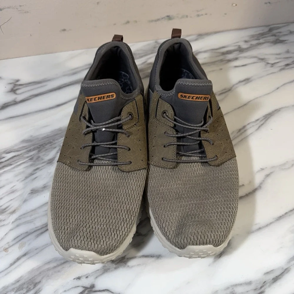 Skechers solvano caspian