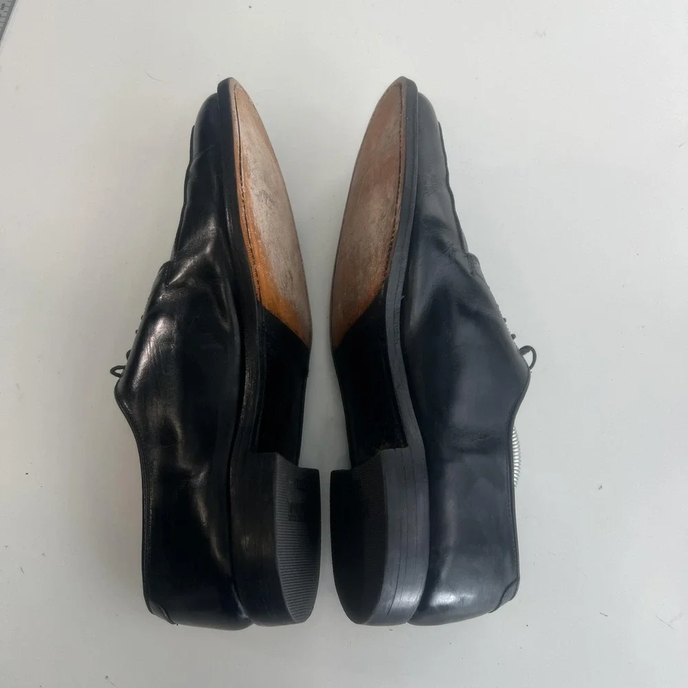 Allen Edmonds brand allen