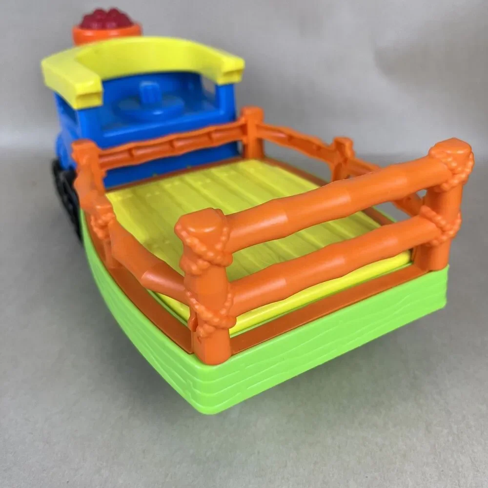 Fisher Price Little People Animals Musical Choo Choo Zoo Train Only,‎ Works