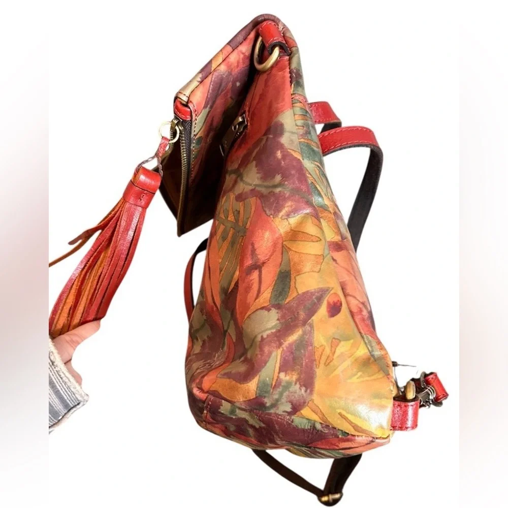 Patricia Nash versatile convertible