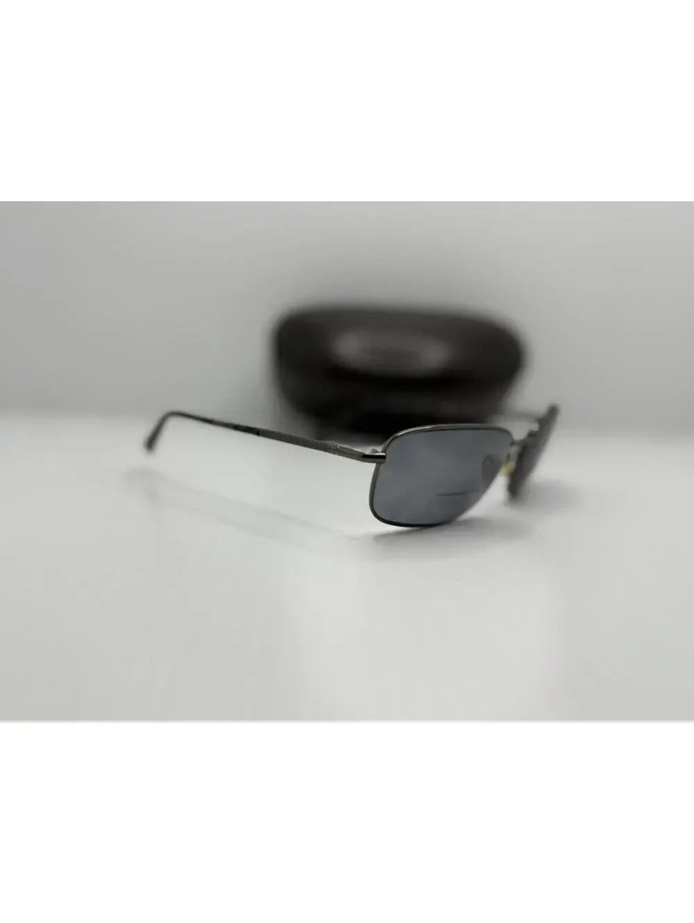 Frame Denim product pair