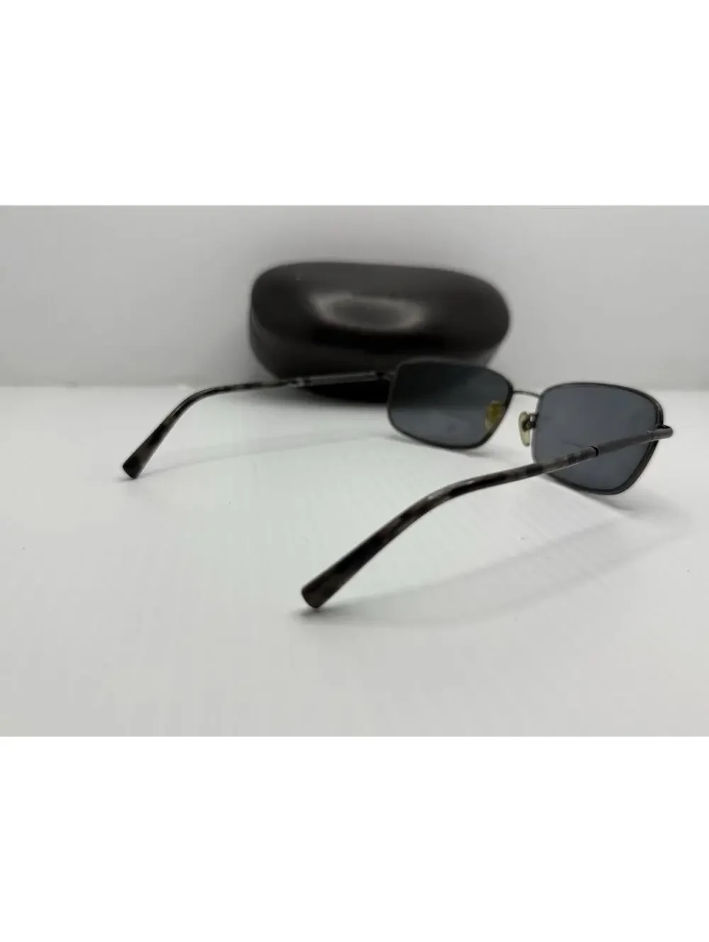 Frame Denim product pair