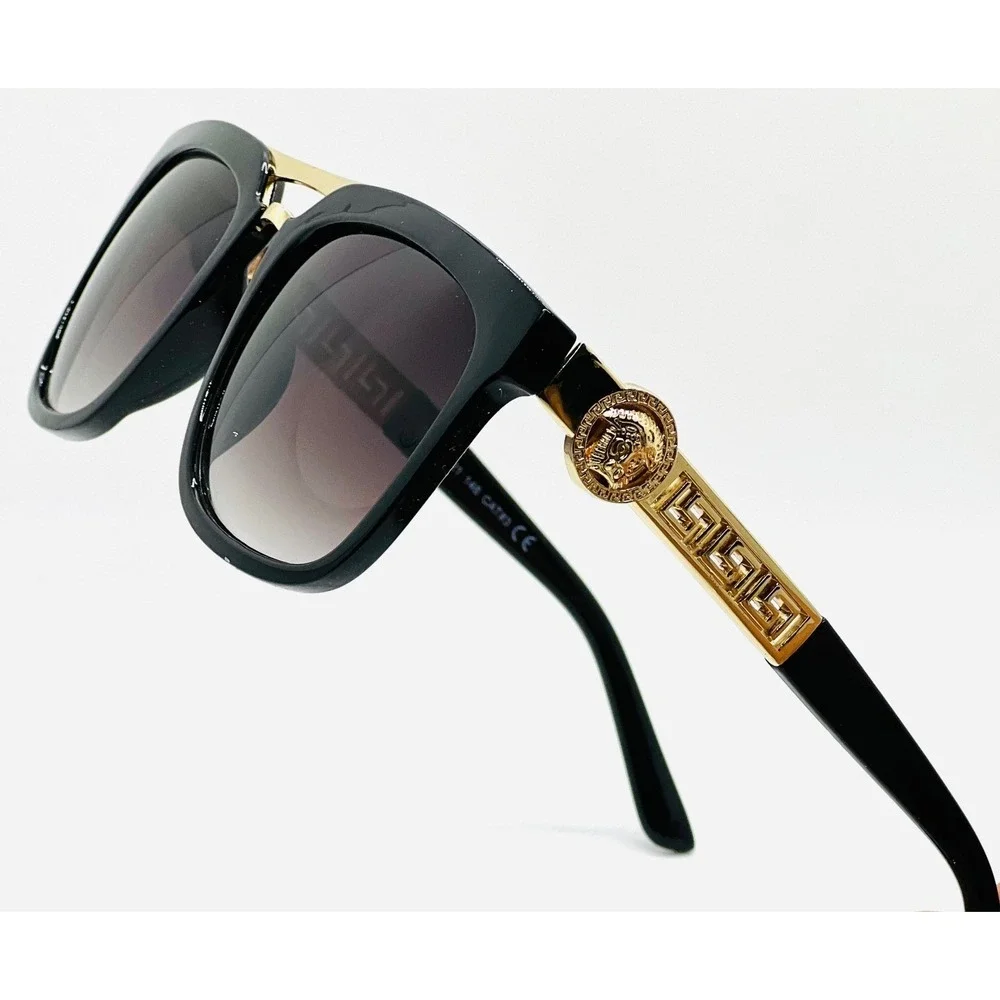 N/A stylish sunglasses