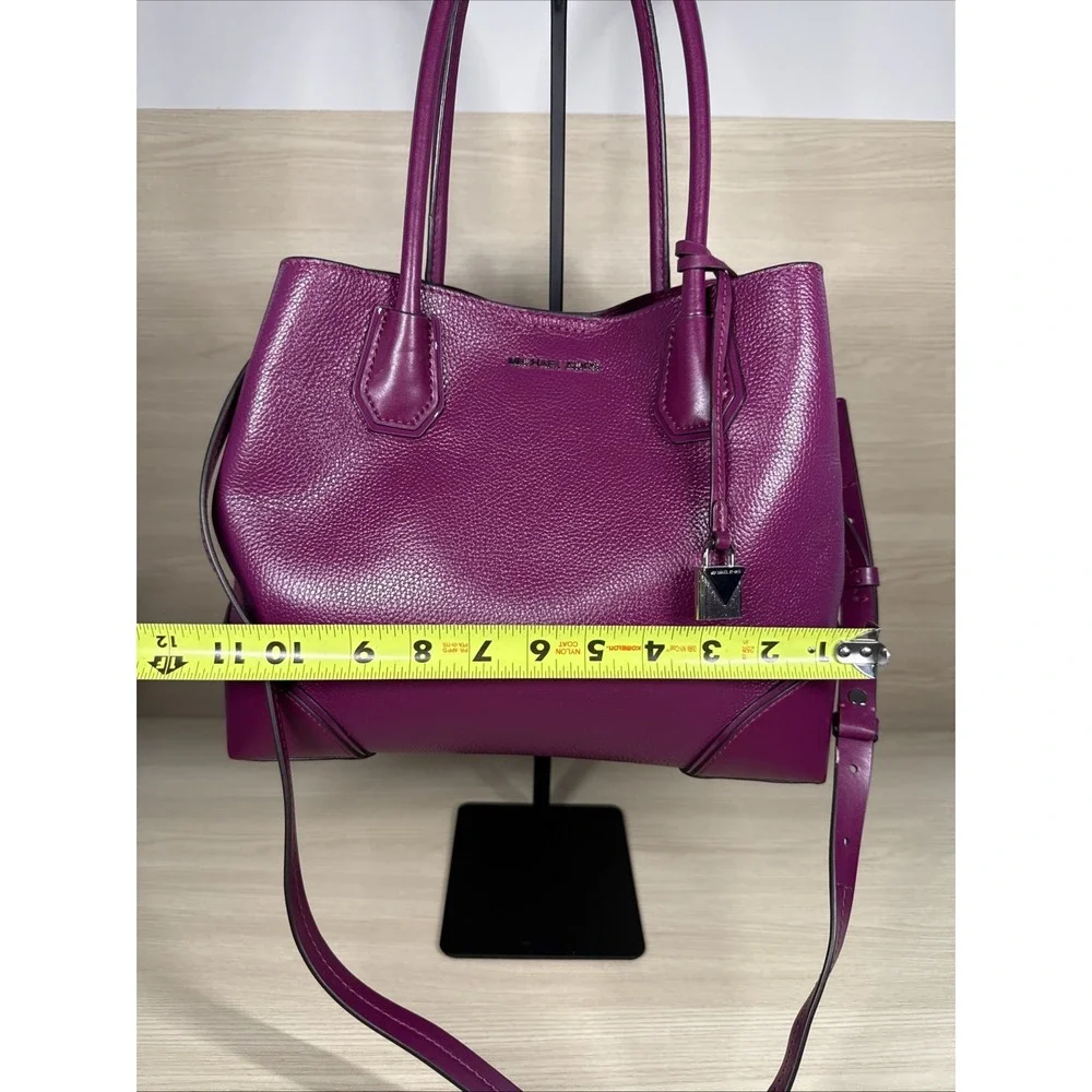 Michael Kors like new