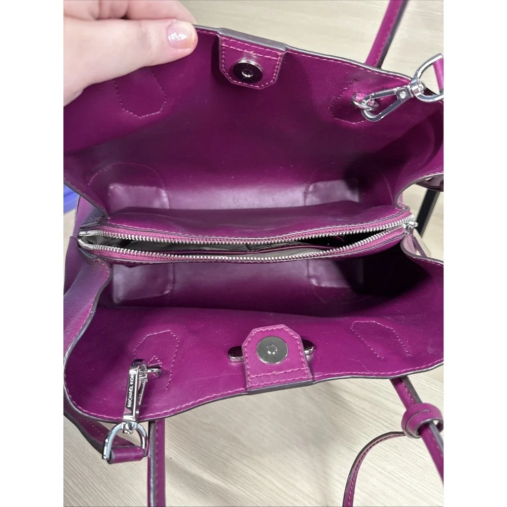 Michael Kors like new