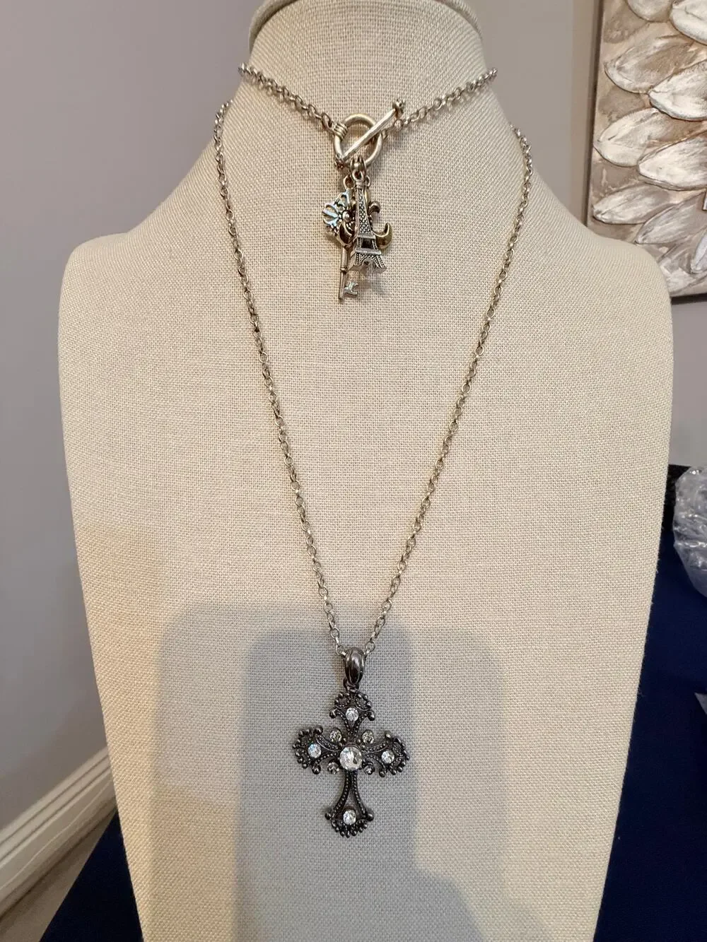 Vintage Gothic Cross Toggle Necklace 36” Silver Tone