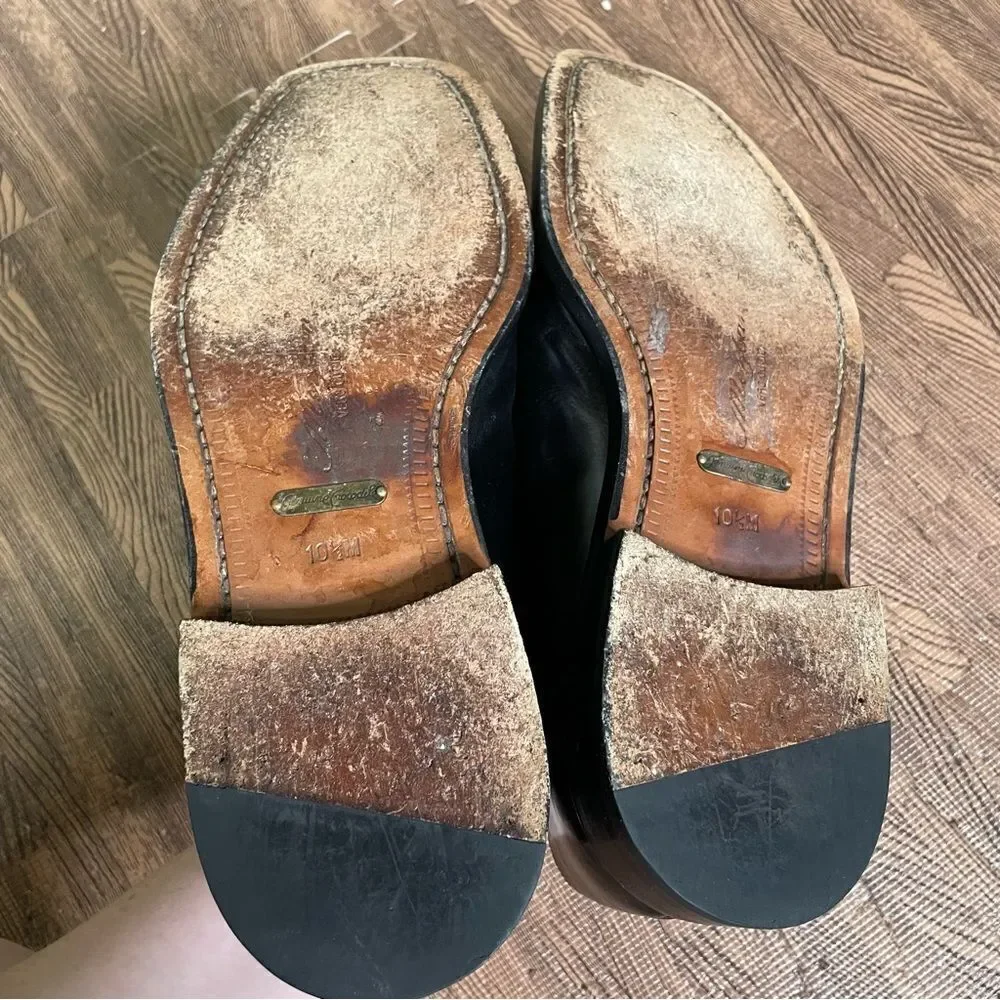 Mezlan leave comment questions
