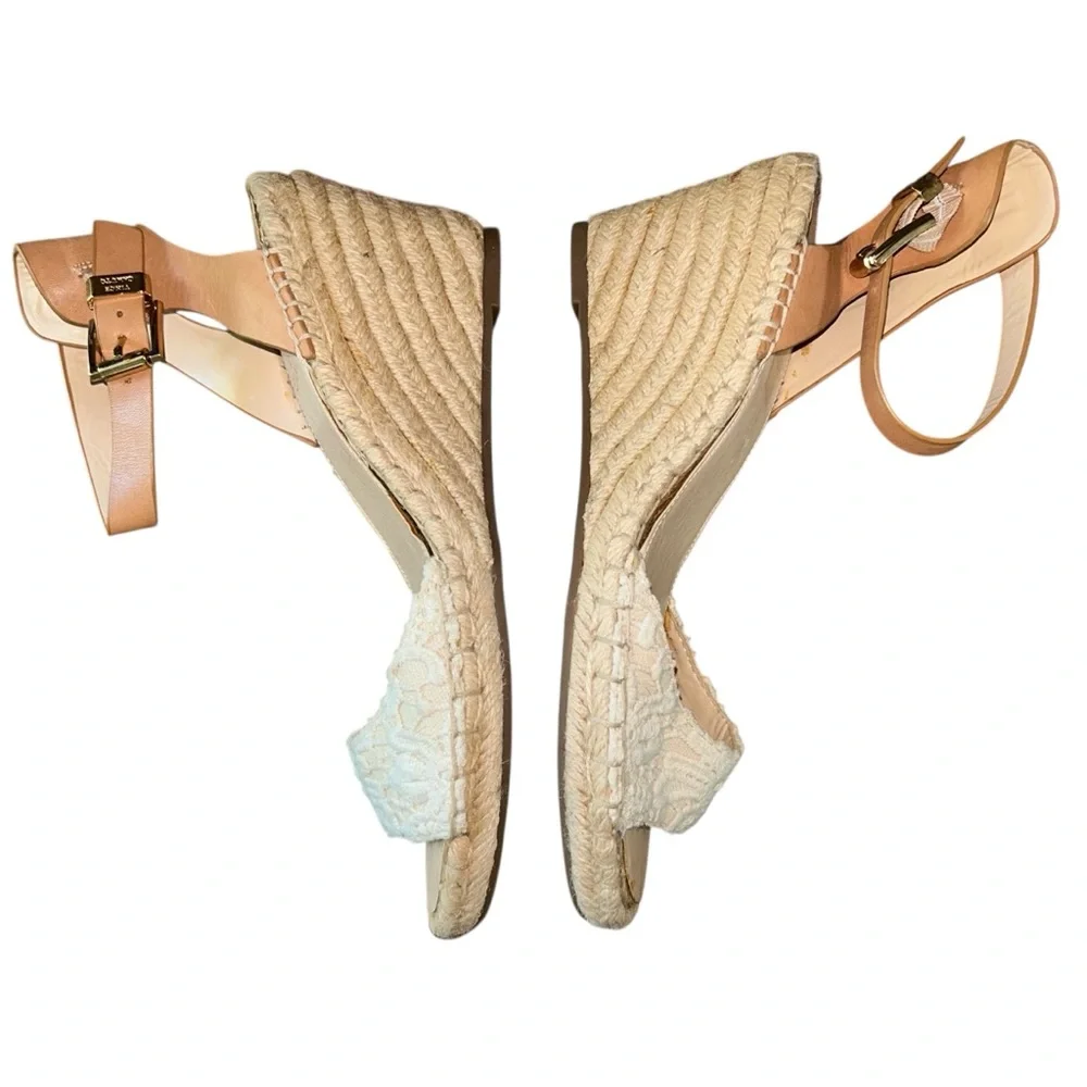 Vince Camuto elegant vince