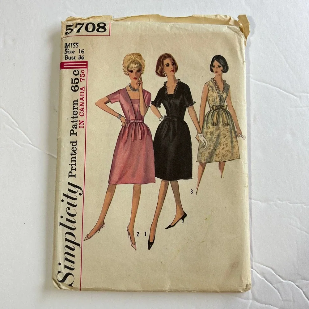 Simplicity Vintage 1960's Pattern #5708 Junior and Misses Dress‎ Size16