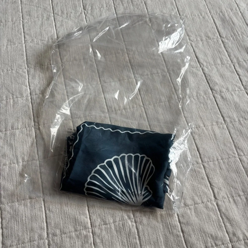 Madewell palette or seashells