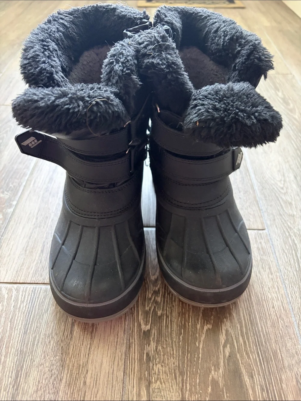 Ducko warm black
