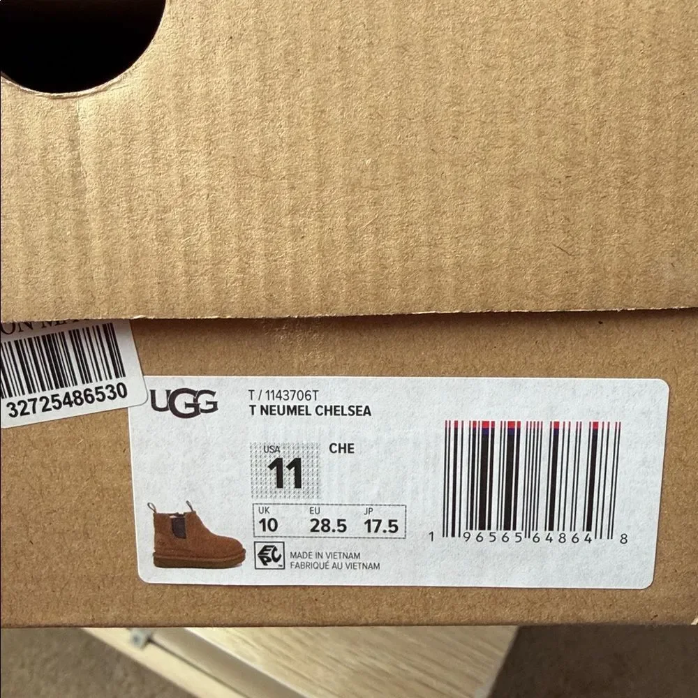 UGG new box
