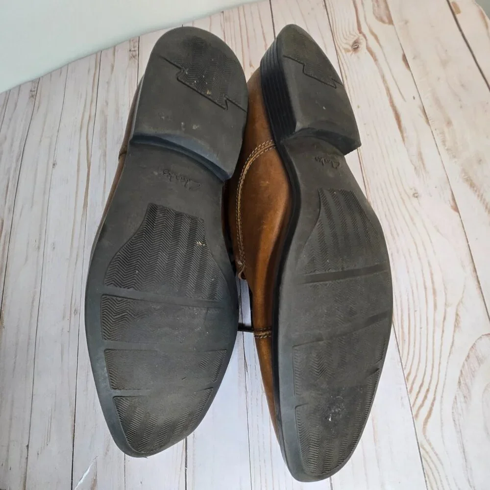 Clarks men’s brown
