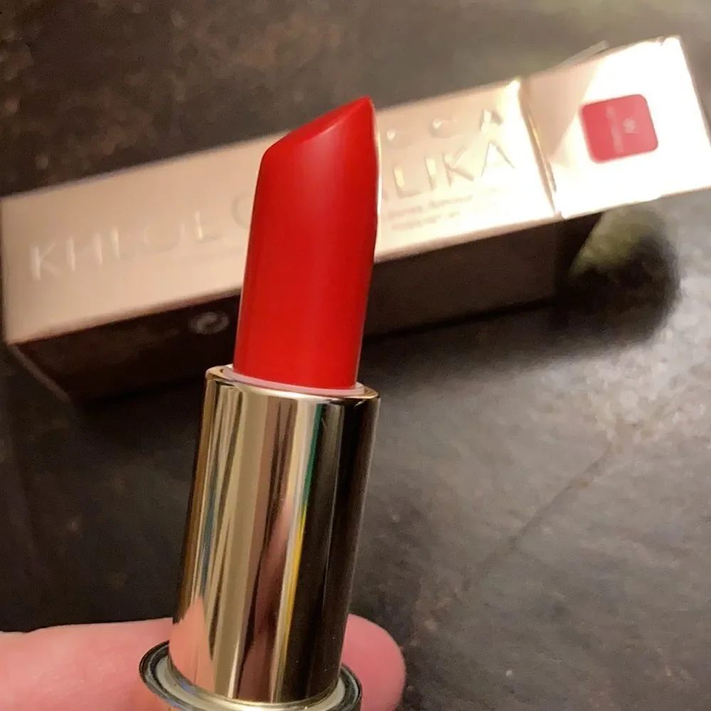 Becca Khloe x Malika Ultimate Lipstick Love Hot Tamale